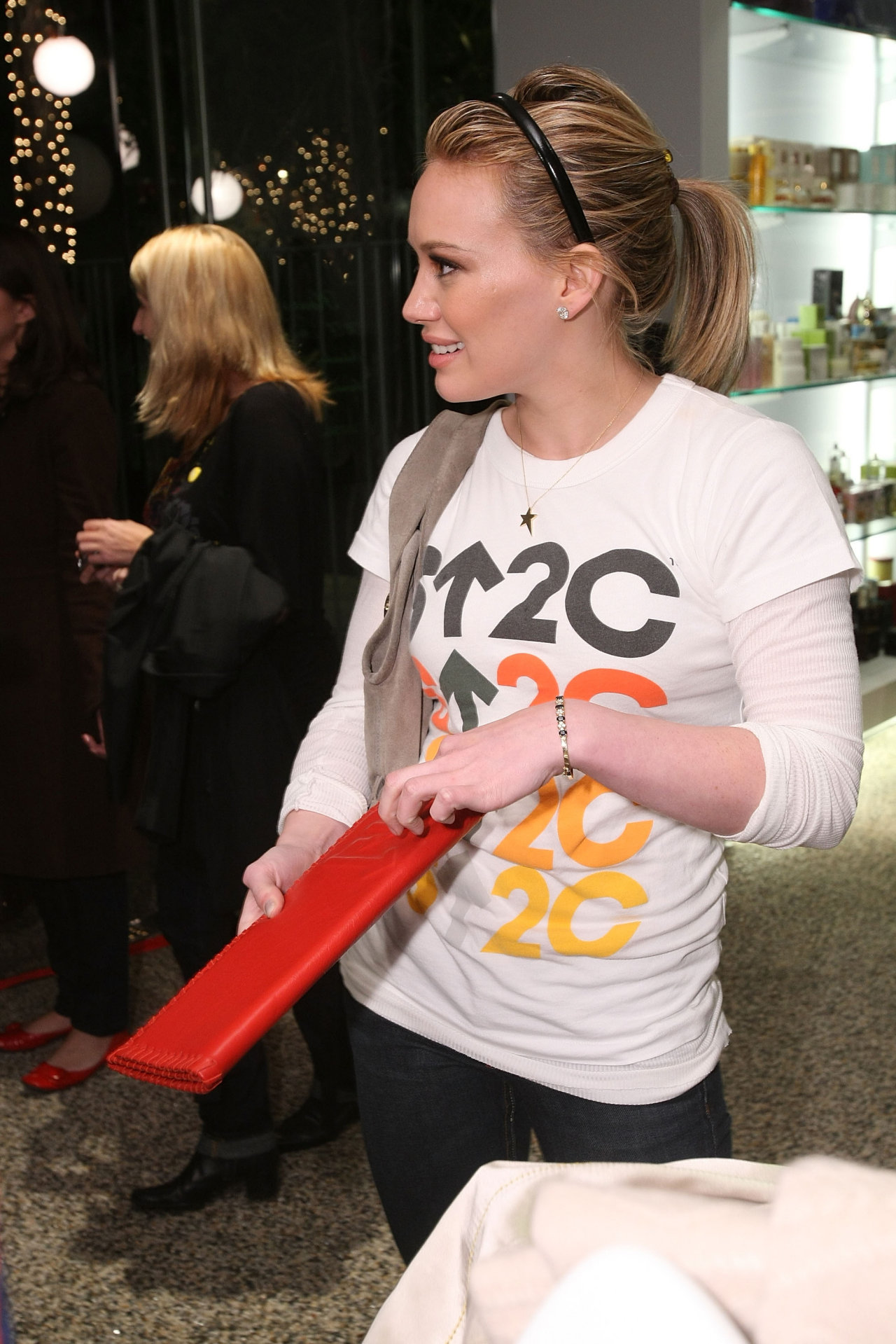 Hilary Duff wallpapers Hilary Duff