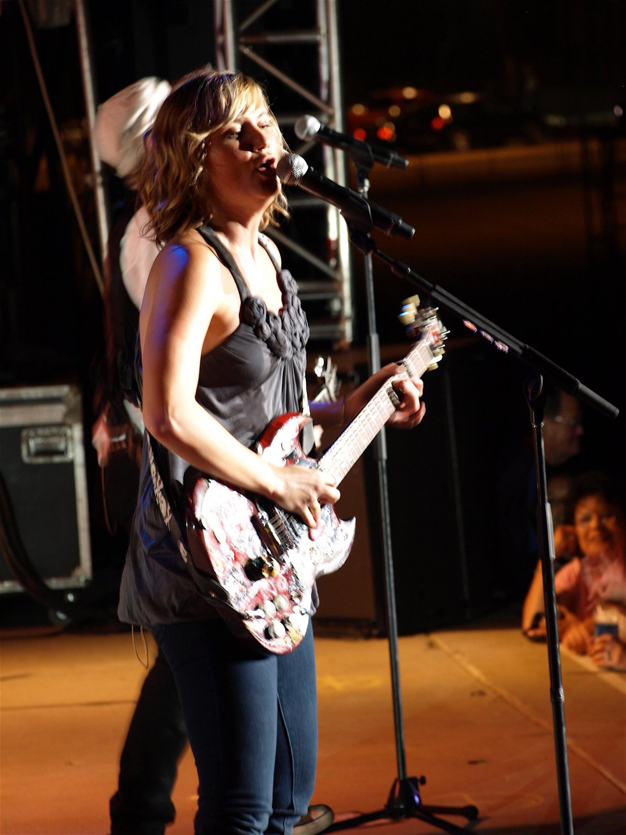 Jennifer Nettles