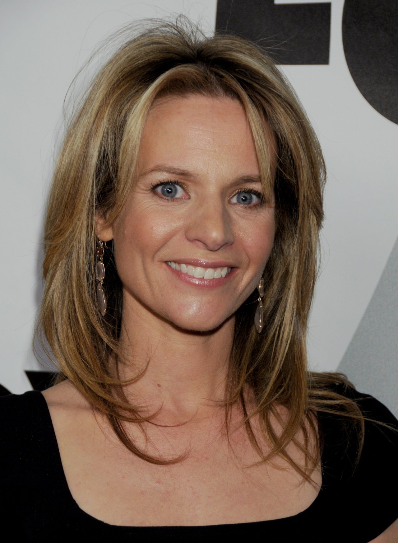 Jessalyn Gilsig wallpapers Jessalyn Gilsig