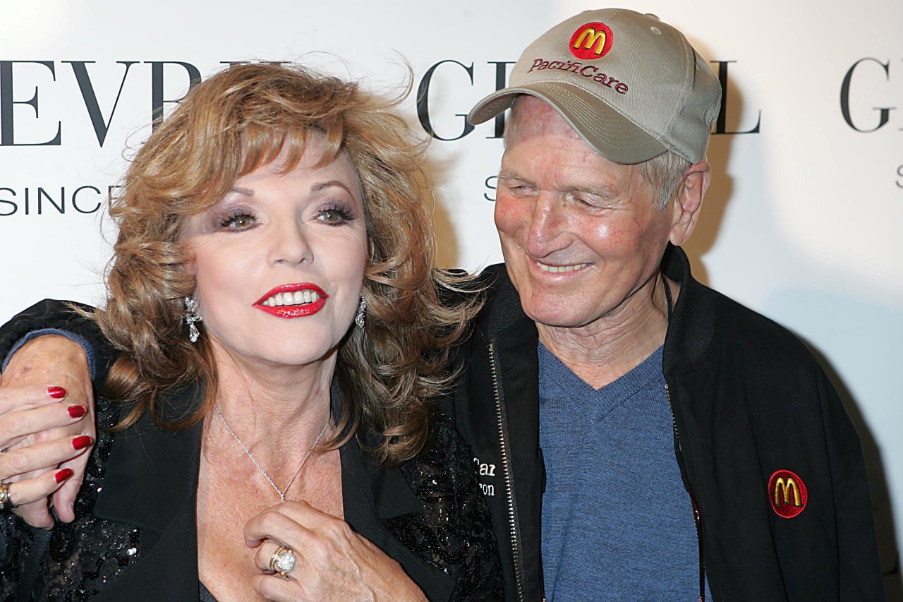Joan Collins wallpapers Joan Collins