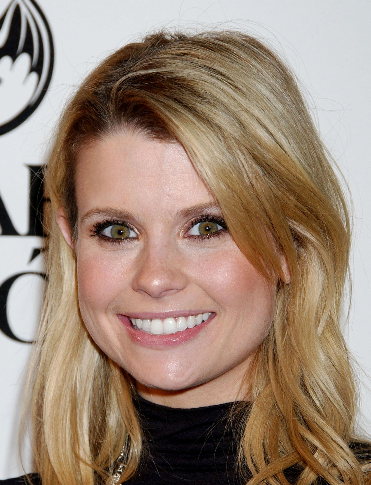 Joanna Garcia wallpapers Joanna Garcia