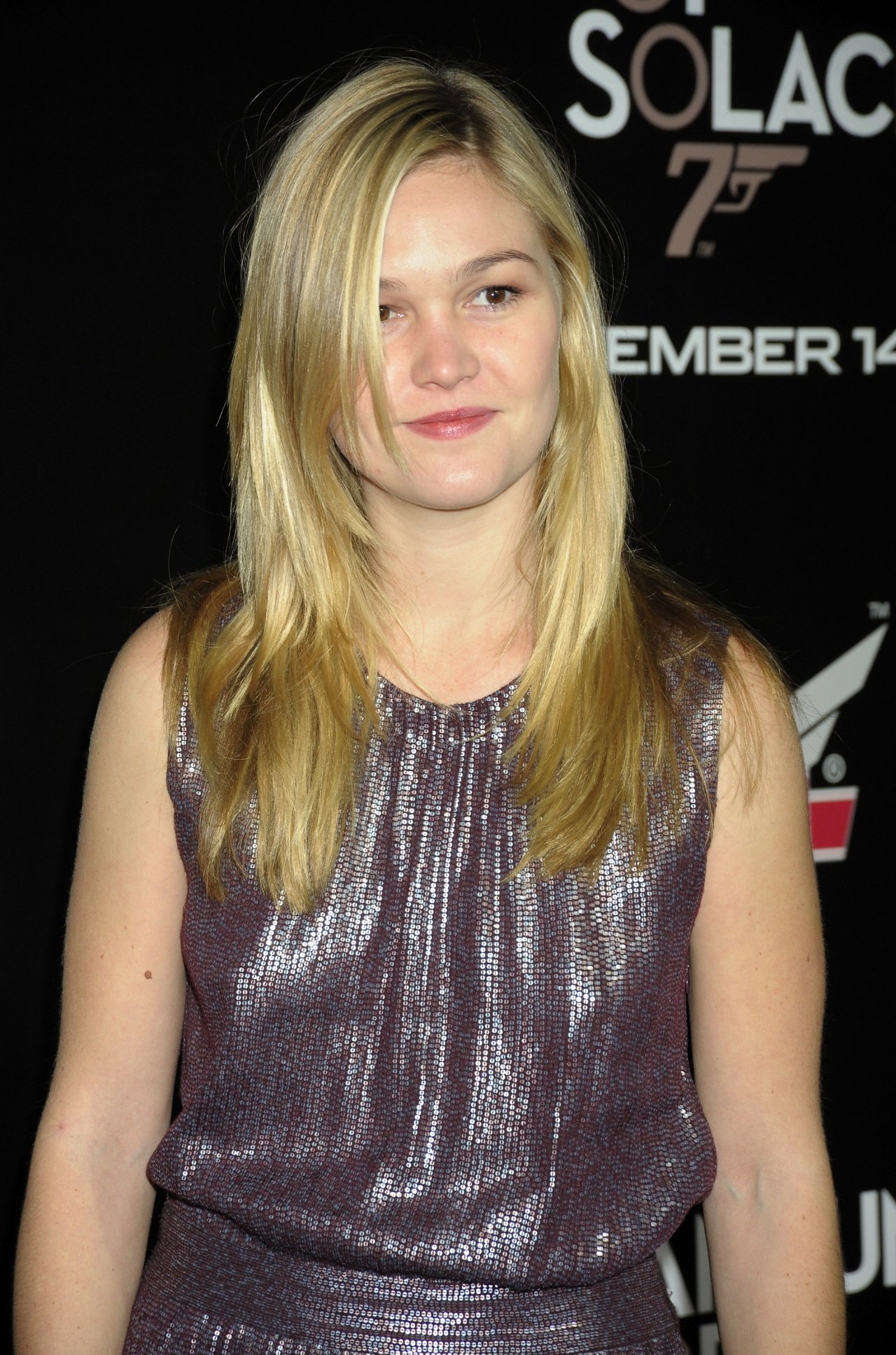 Julia Stiles