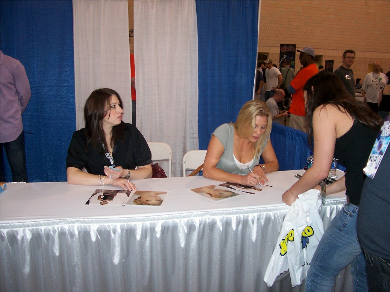 Katee Sackhoff wallpapers Katee Sackhoff