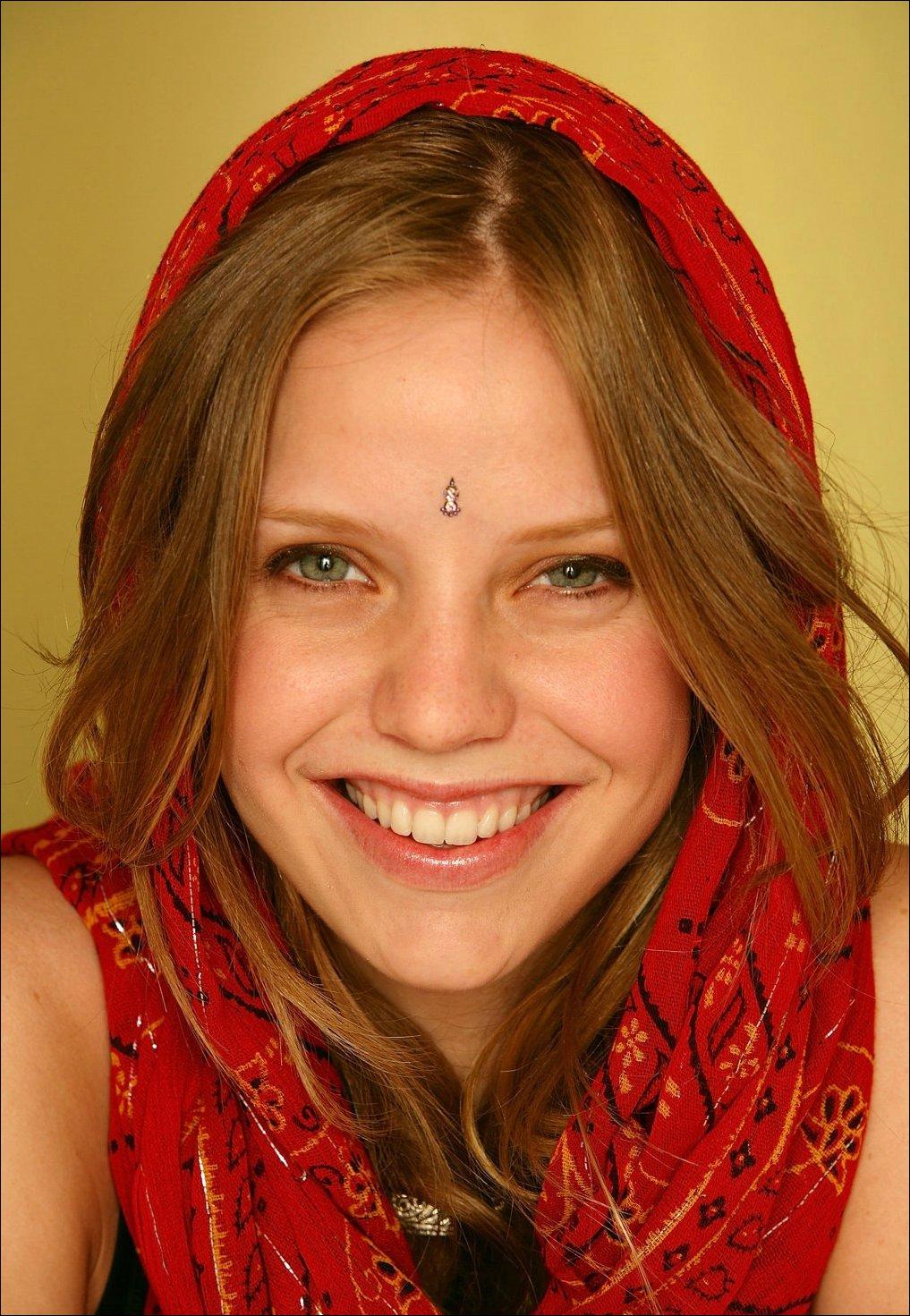 Kelli Garner wallpapers Kelli Garner