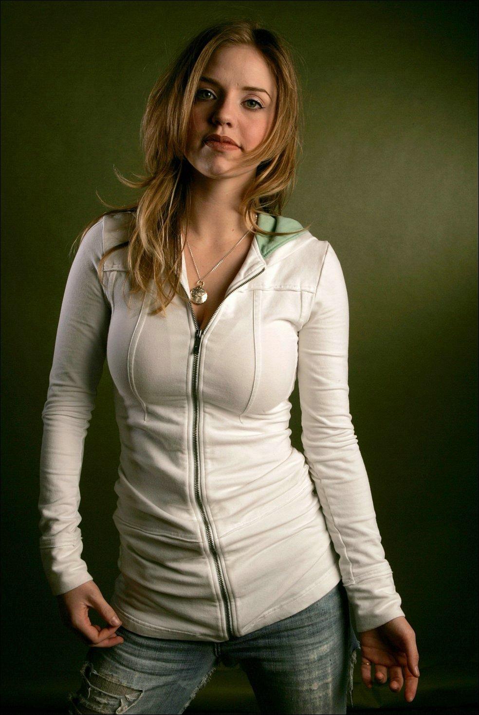 Kelli Garner wallpapers Kelli Garner