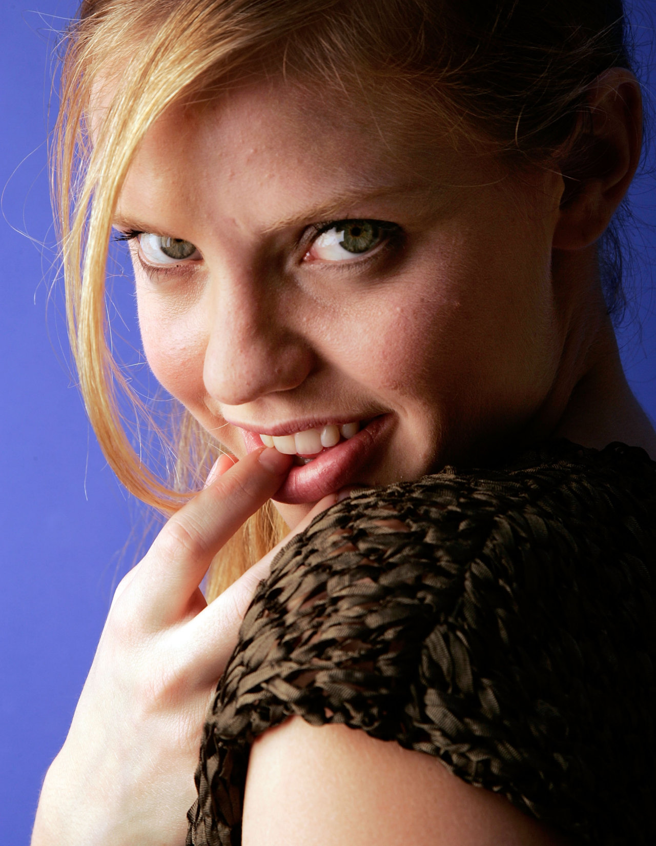 Kelli Garner wallpapers Kelli Garner