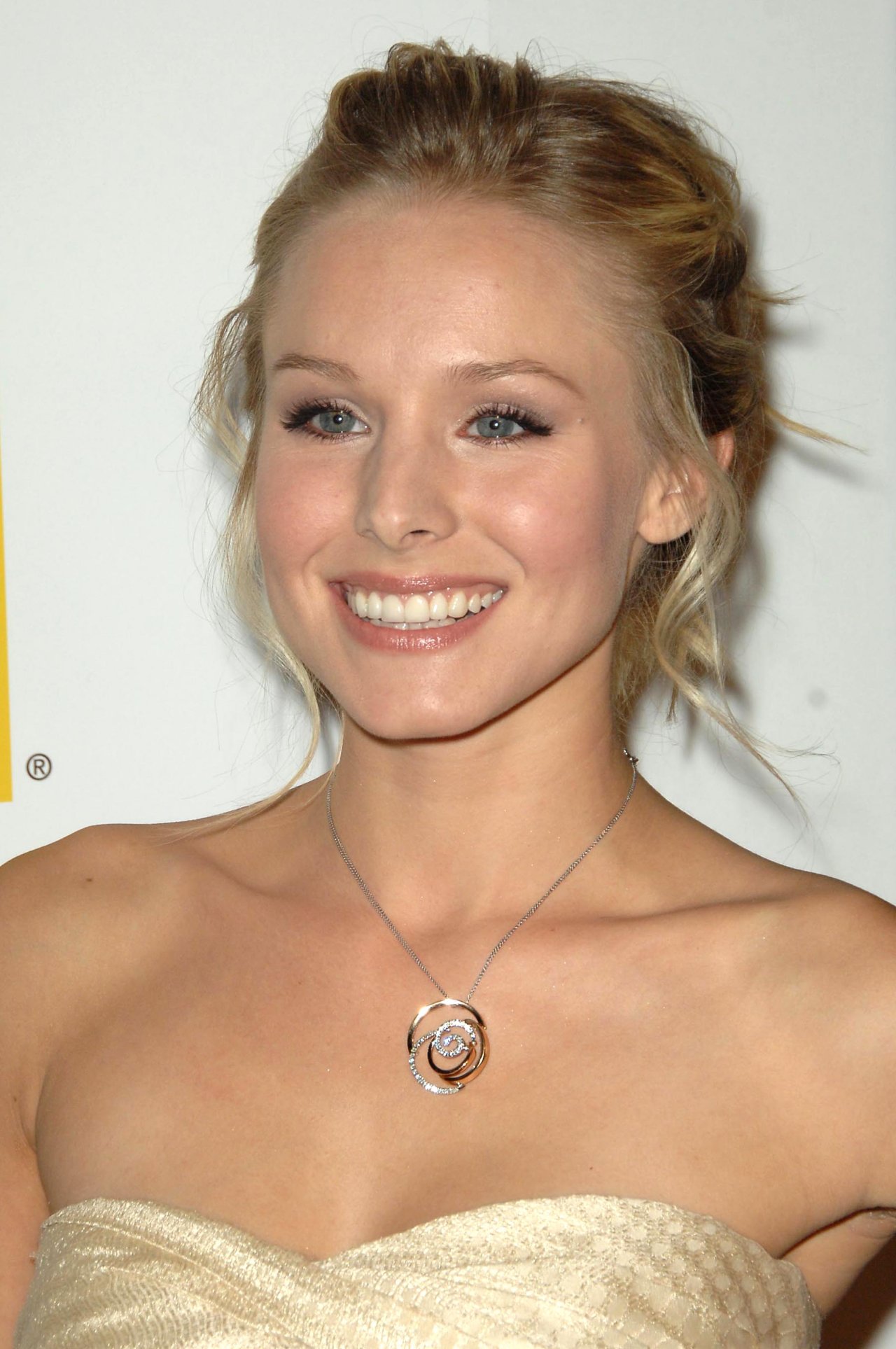 Kristen Bell wallpapers Kristen Bell