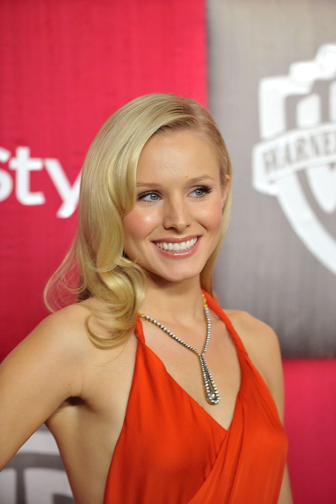 Kristen Bell wallpapers Kristen Bell