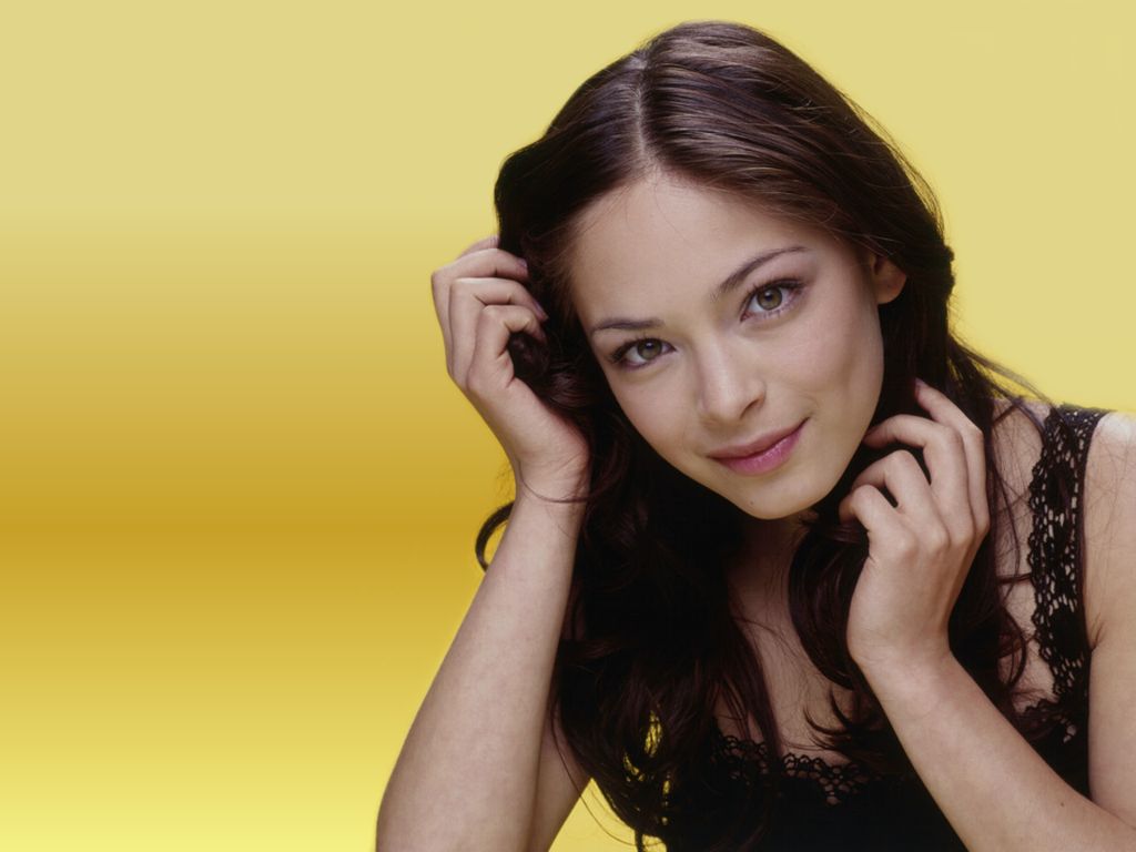 Kristin Kreuk wallpapers Kristin Kreuk