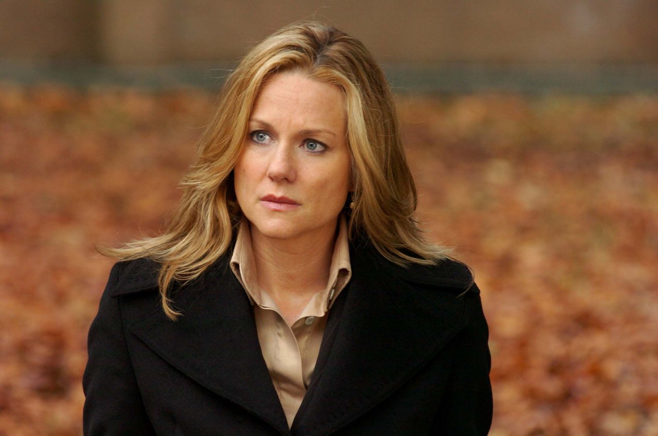 Laura Linney