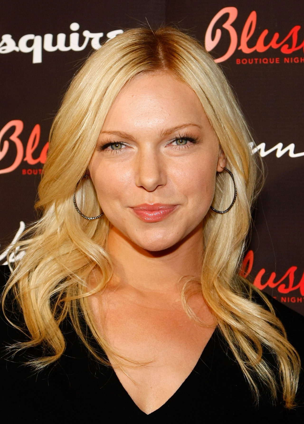 Laura Prepon