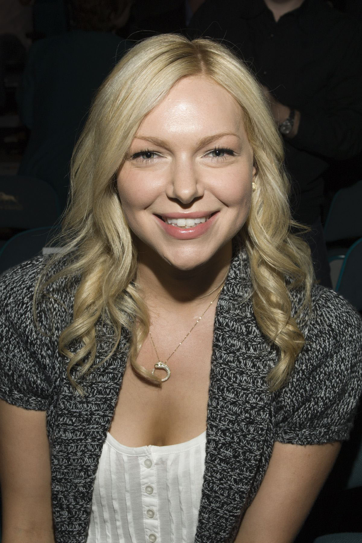 Laura Prepon