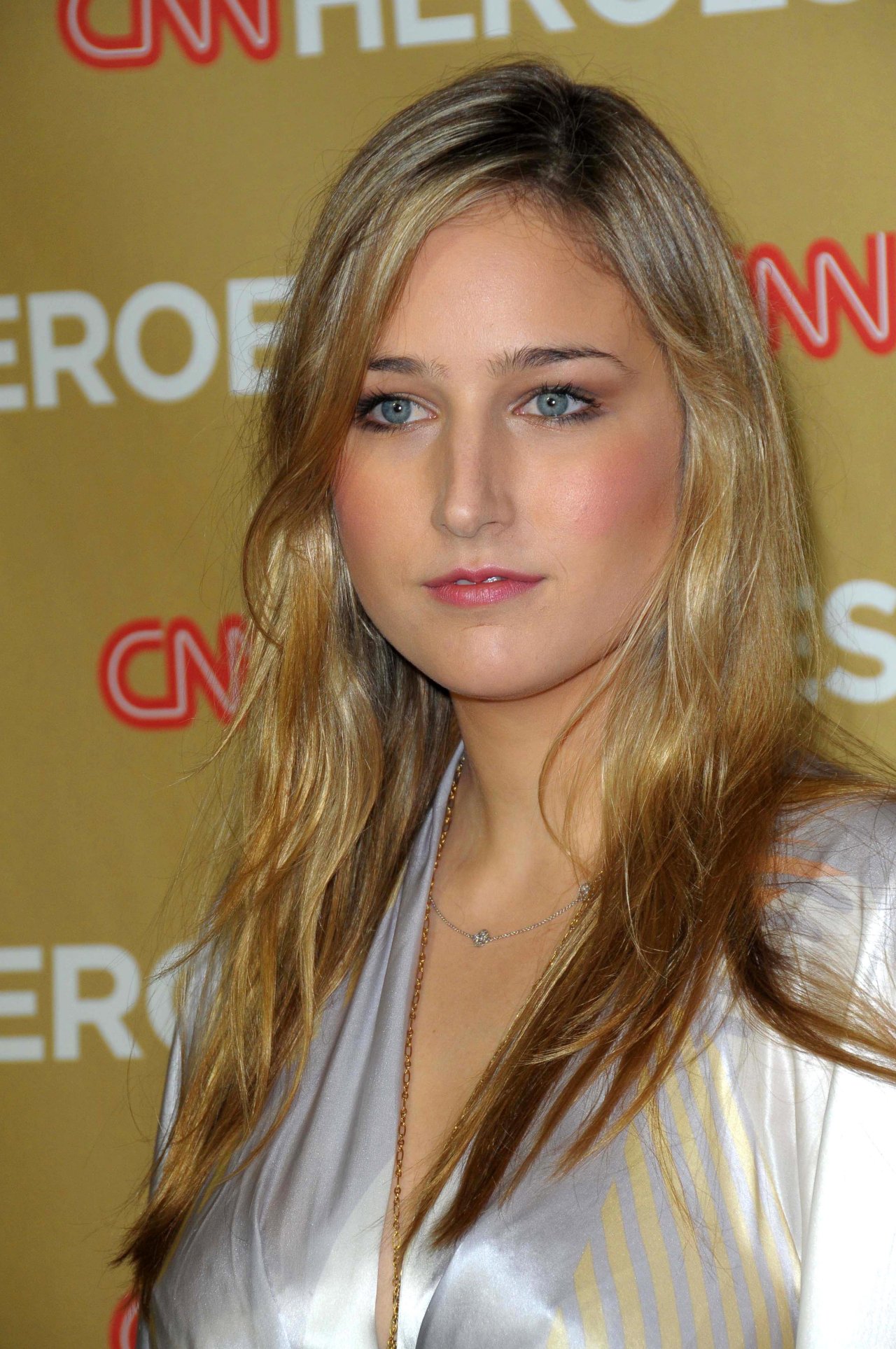 Leelee Sobieski