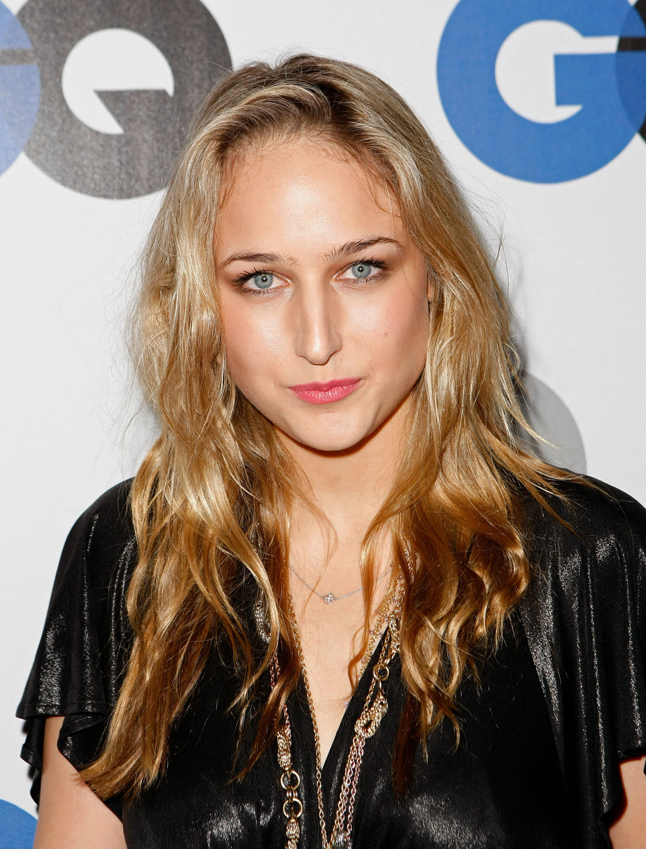 Leelee Sobieski