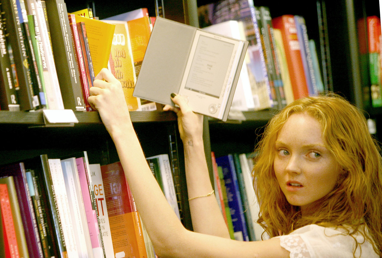 Lily Cole