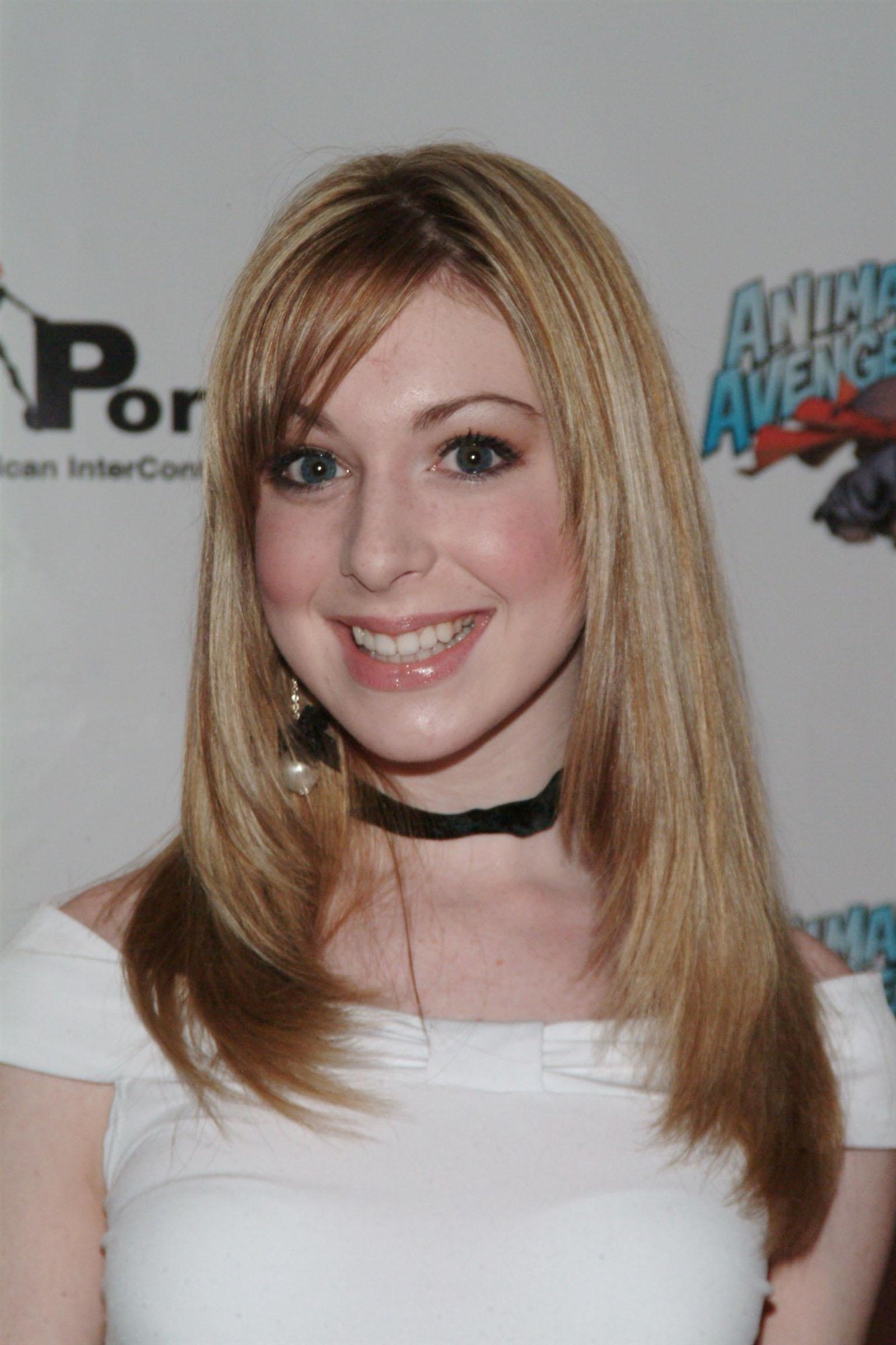 Lisa Foiles wallpapers Lisa Foiles