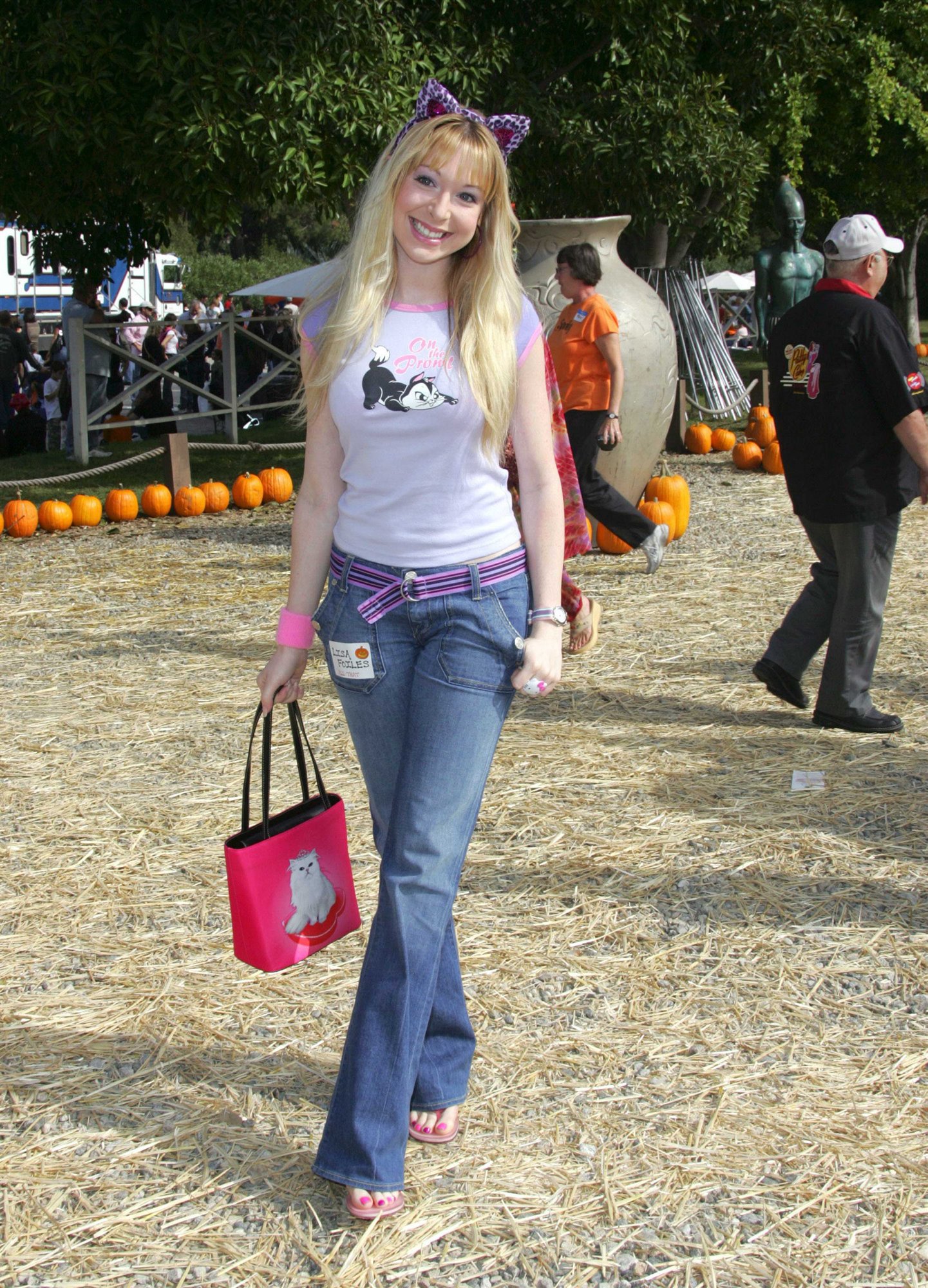 Lisa Foiles wallpapers Lisa Foiles