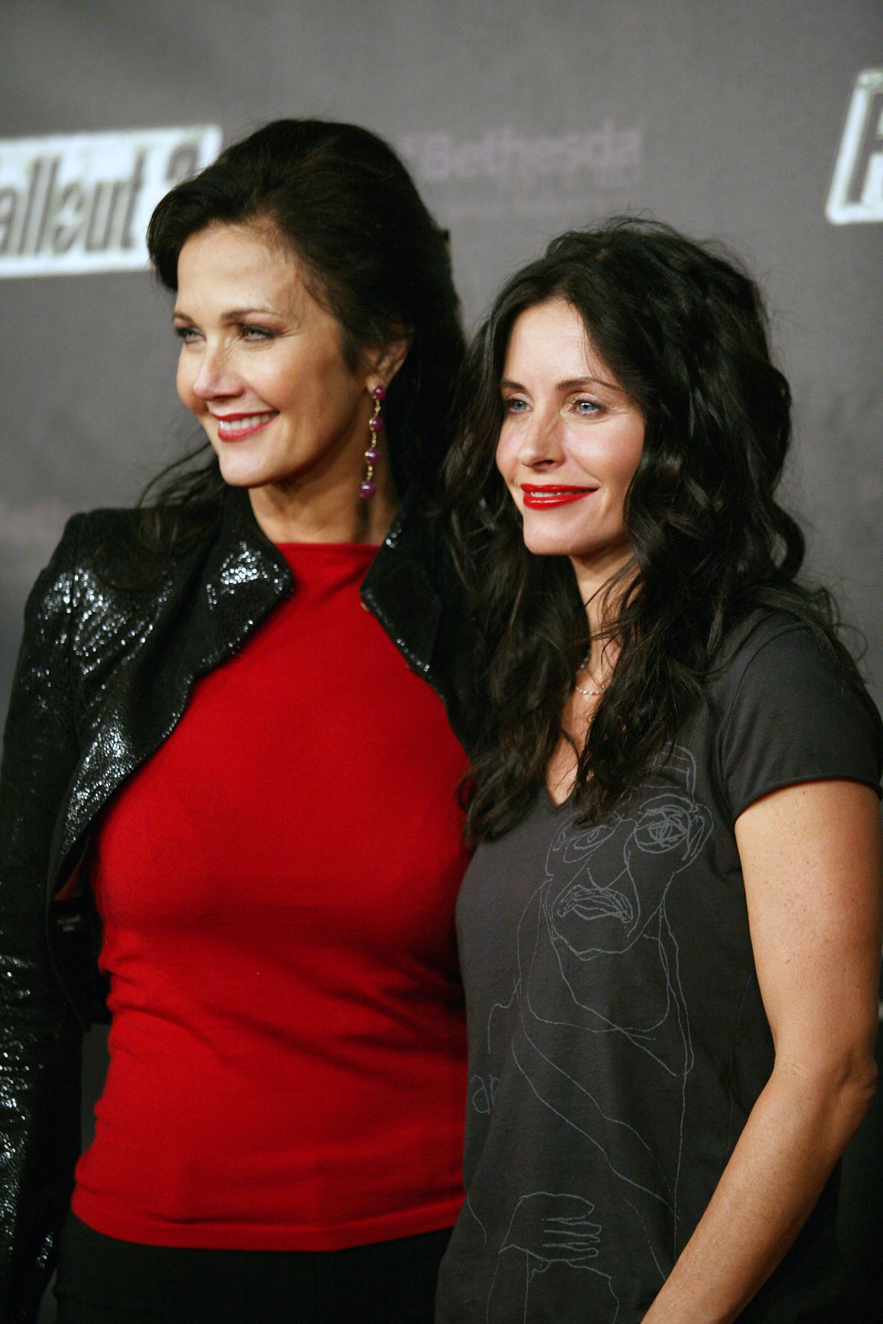 Lynda Carter wallpapers Lynda Carter