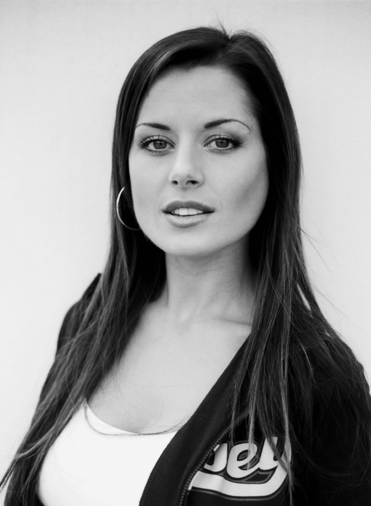 Madeleine West wallpapers Madeleine West