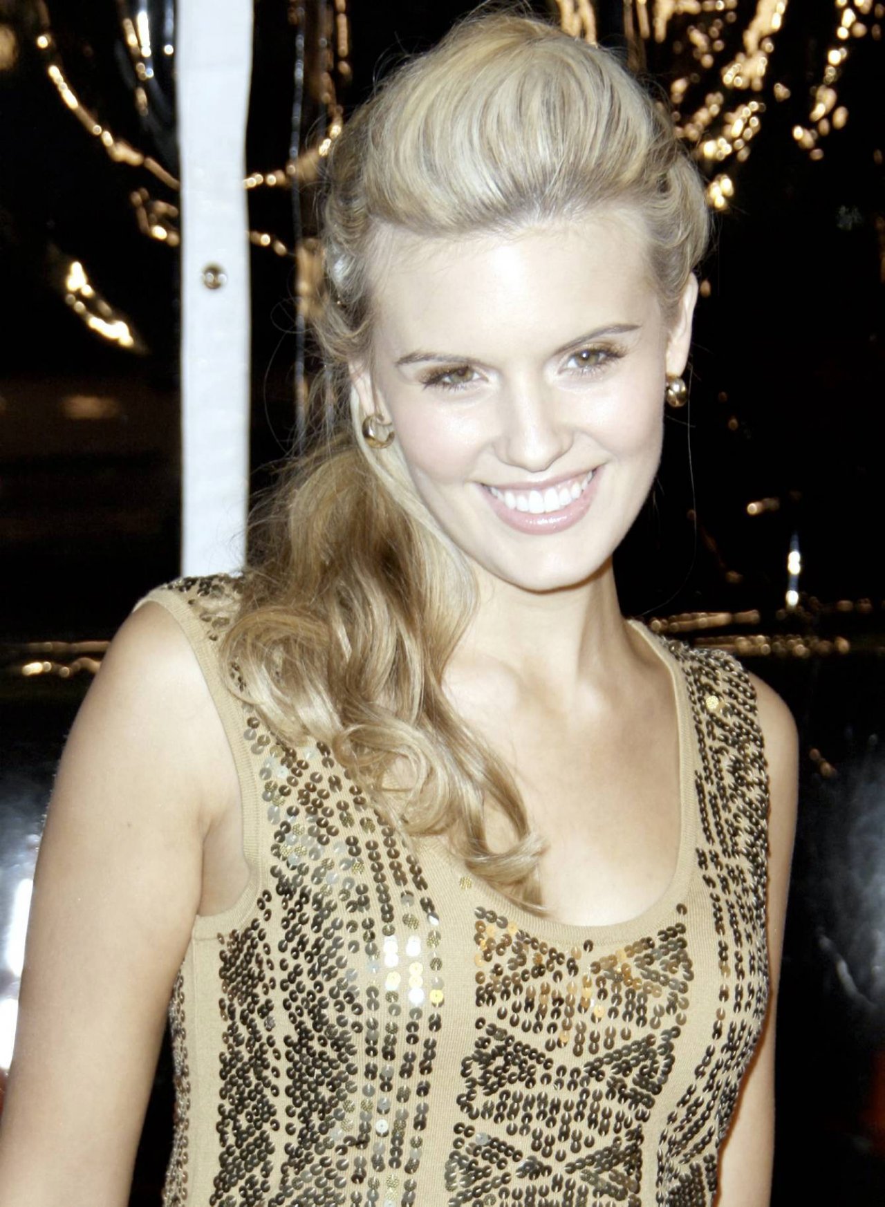 Maggie Grace