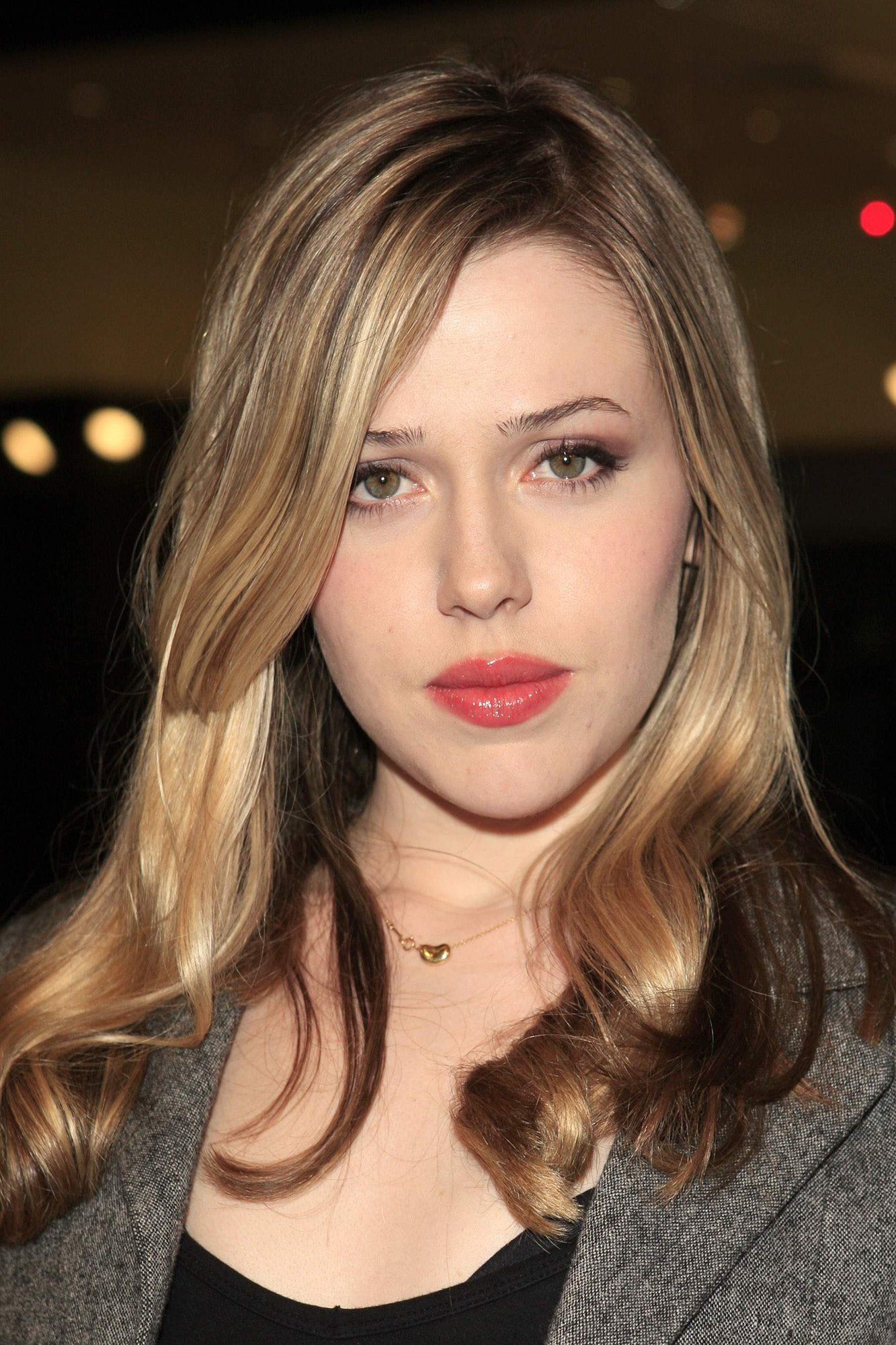 Majandra Delfino wallpapers Majandra Delfino