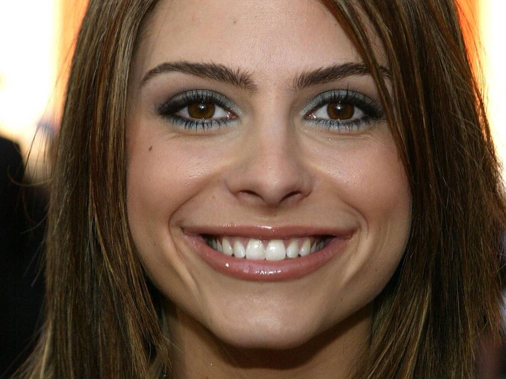 Maria Menounos wallpapers Maria Menounos