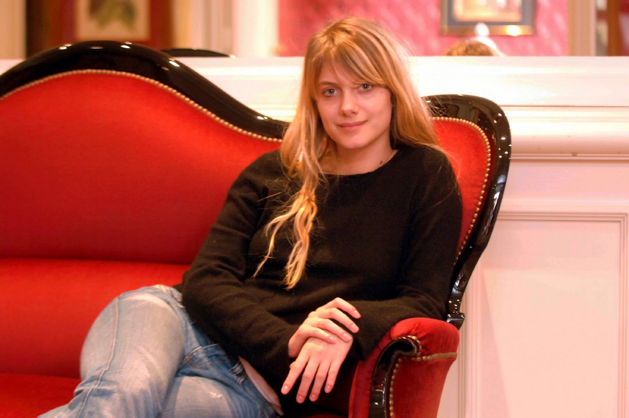 Melanie Laurent wallpapers Melanie Laurent