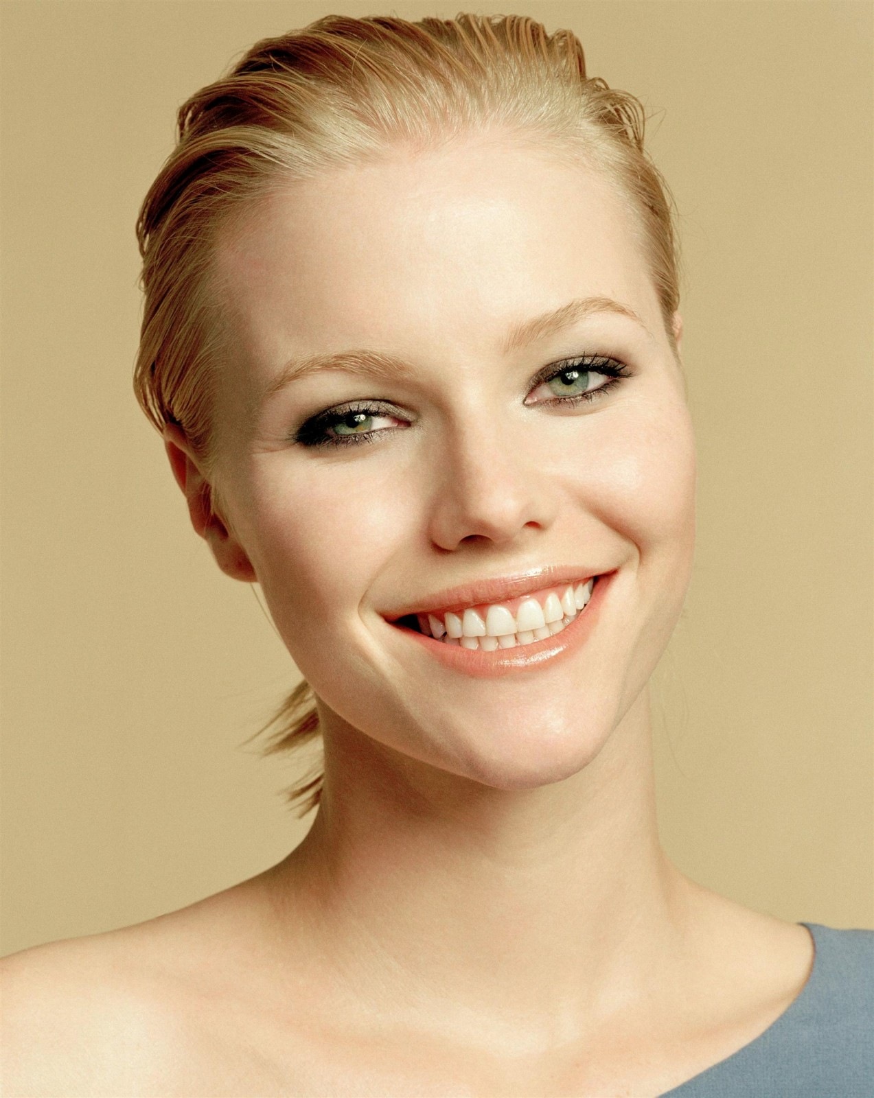 Melissa Sagemiller wallpapers Melissa Sagemiller