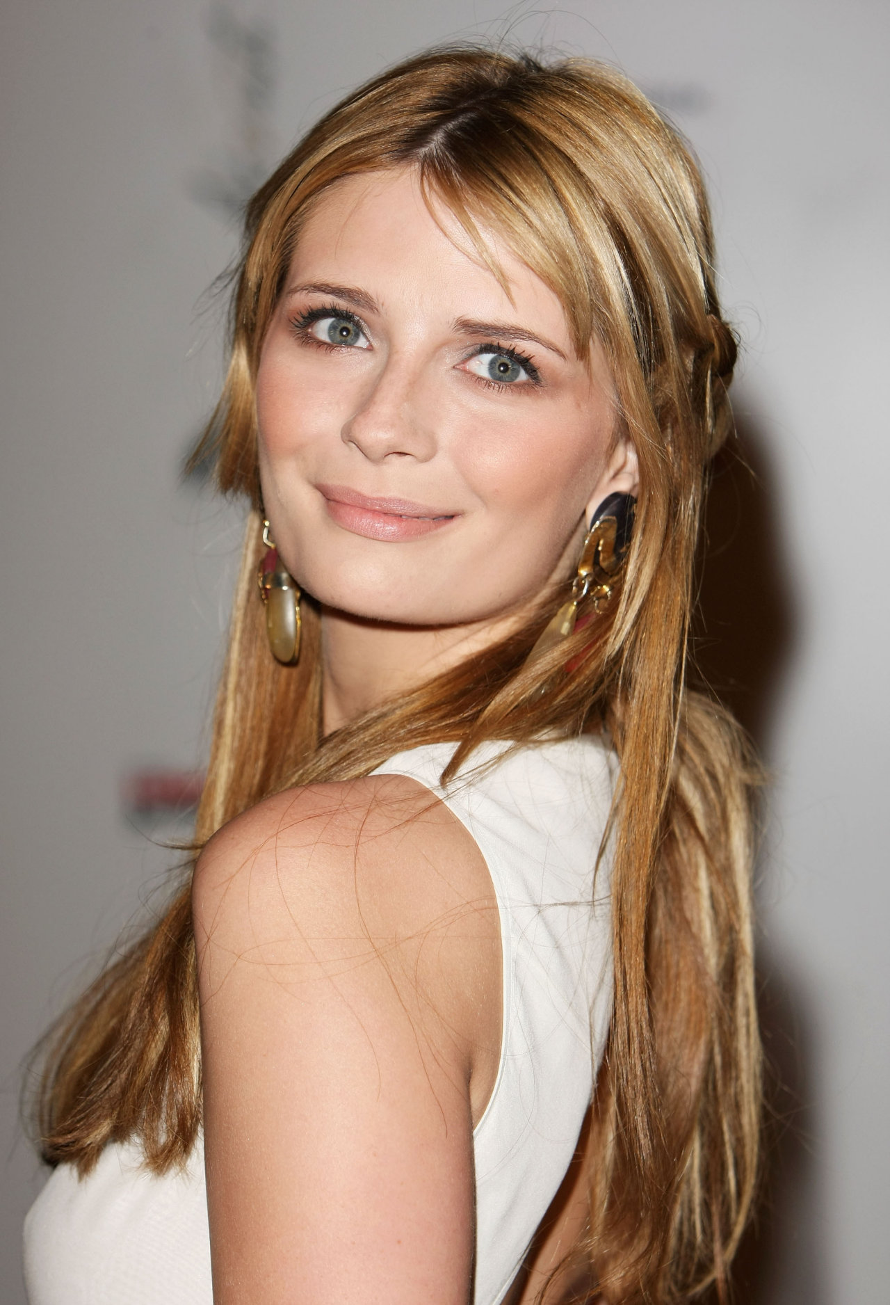 Mischa Barton wallpapers Mischa Barton