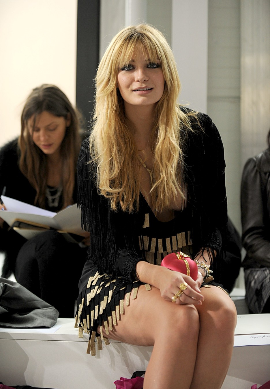 Mischa Barton wallpapers Mischa Barton