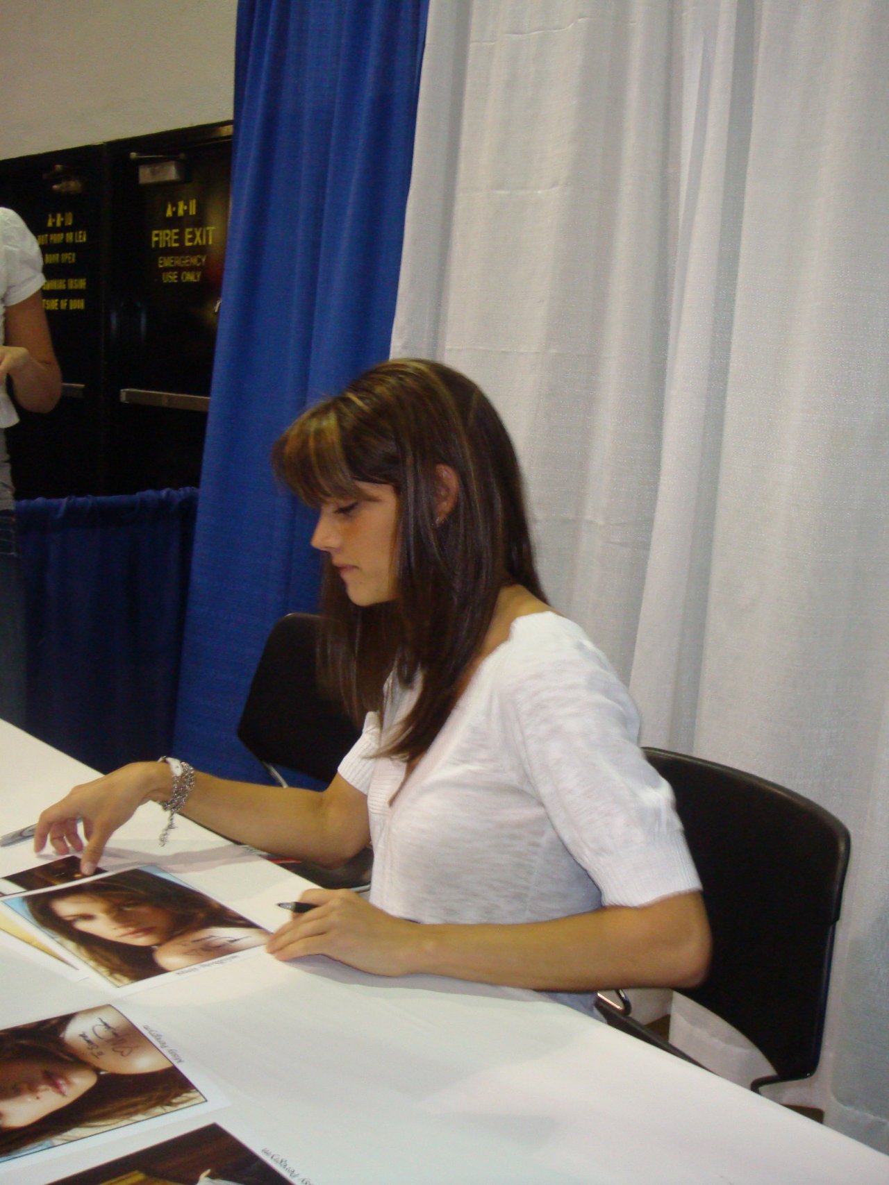 Missy Peregrym wallpapers Missy Peregrym