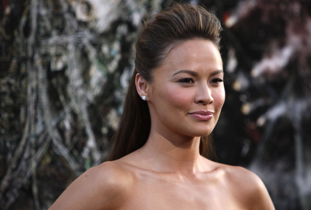 Moon Bloodgood wallpapers Moon Bloodgood