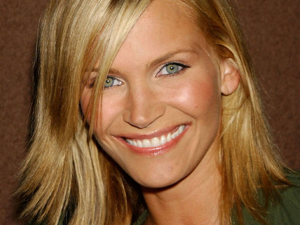 Natasha Henstridge wallpapers Natasha Henstridge