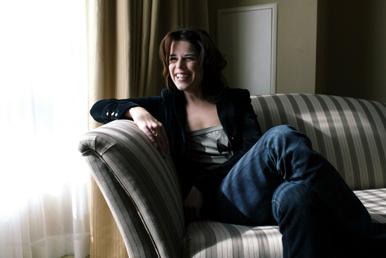 Neve Campbell