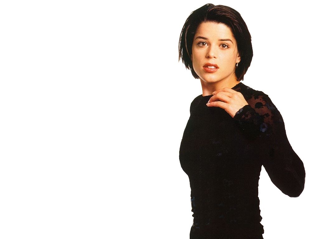 Neve Campbell