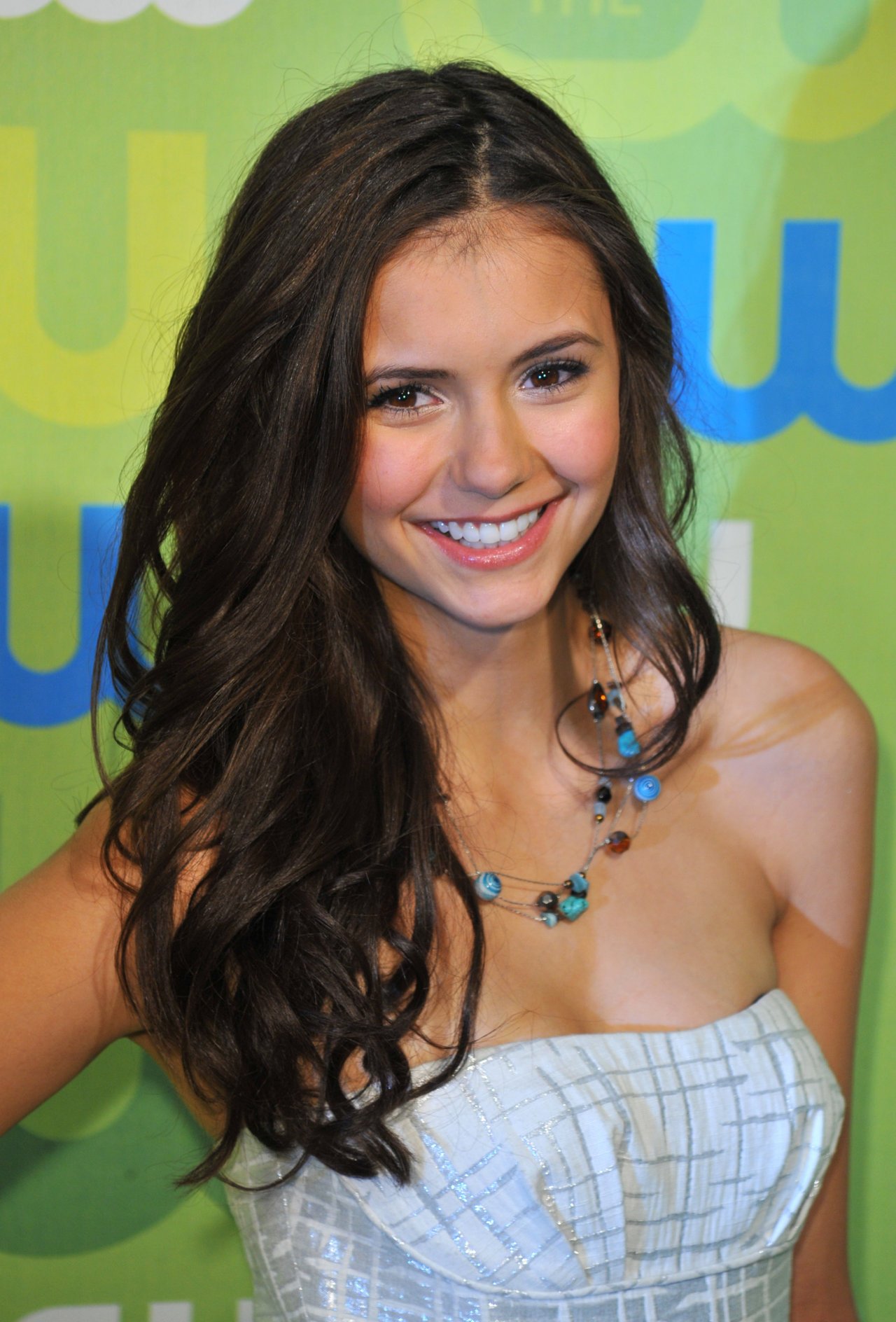 Nina Dobrev