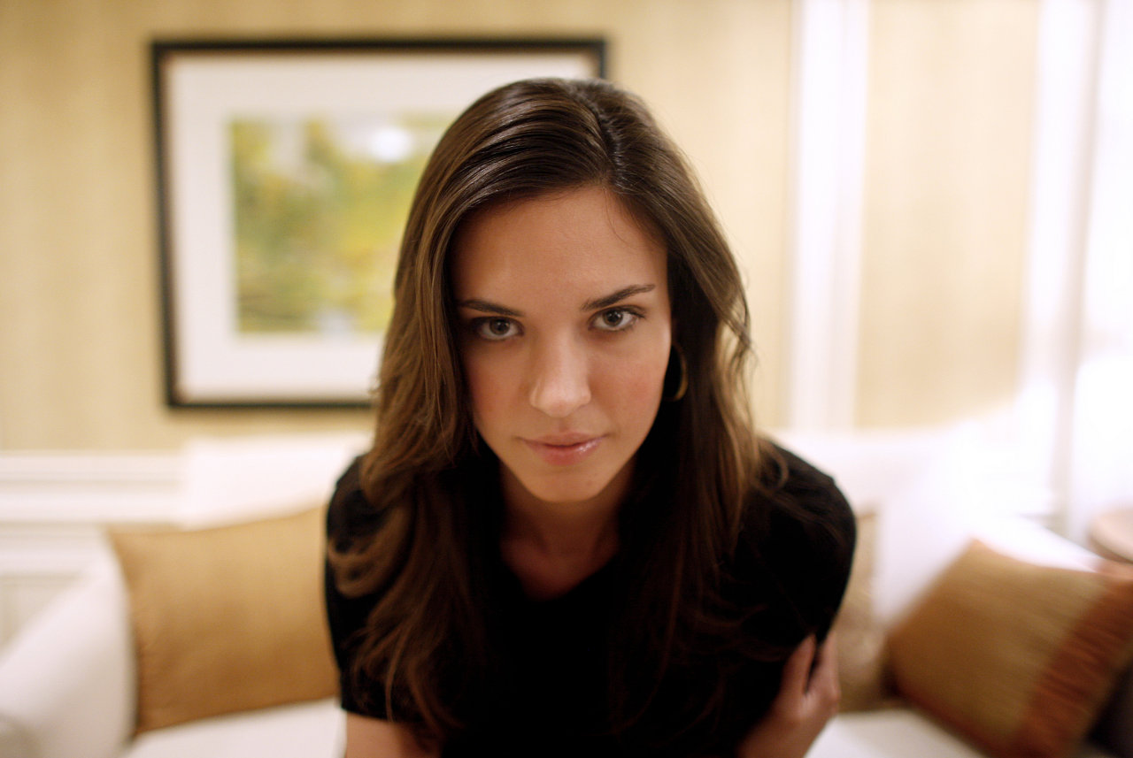 Odette Yustman wallpapers Odette Yustman