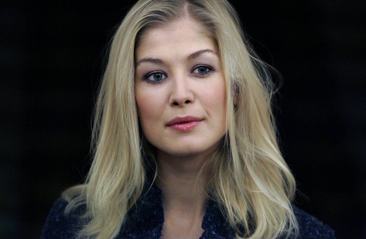 Rosamund Pike wallpapers Rosamund Pike