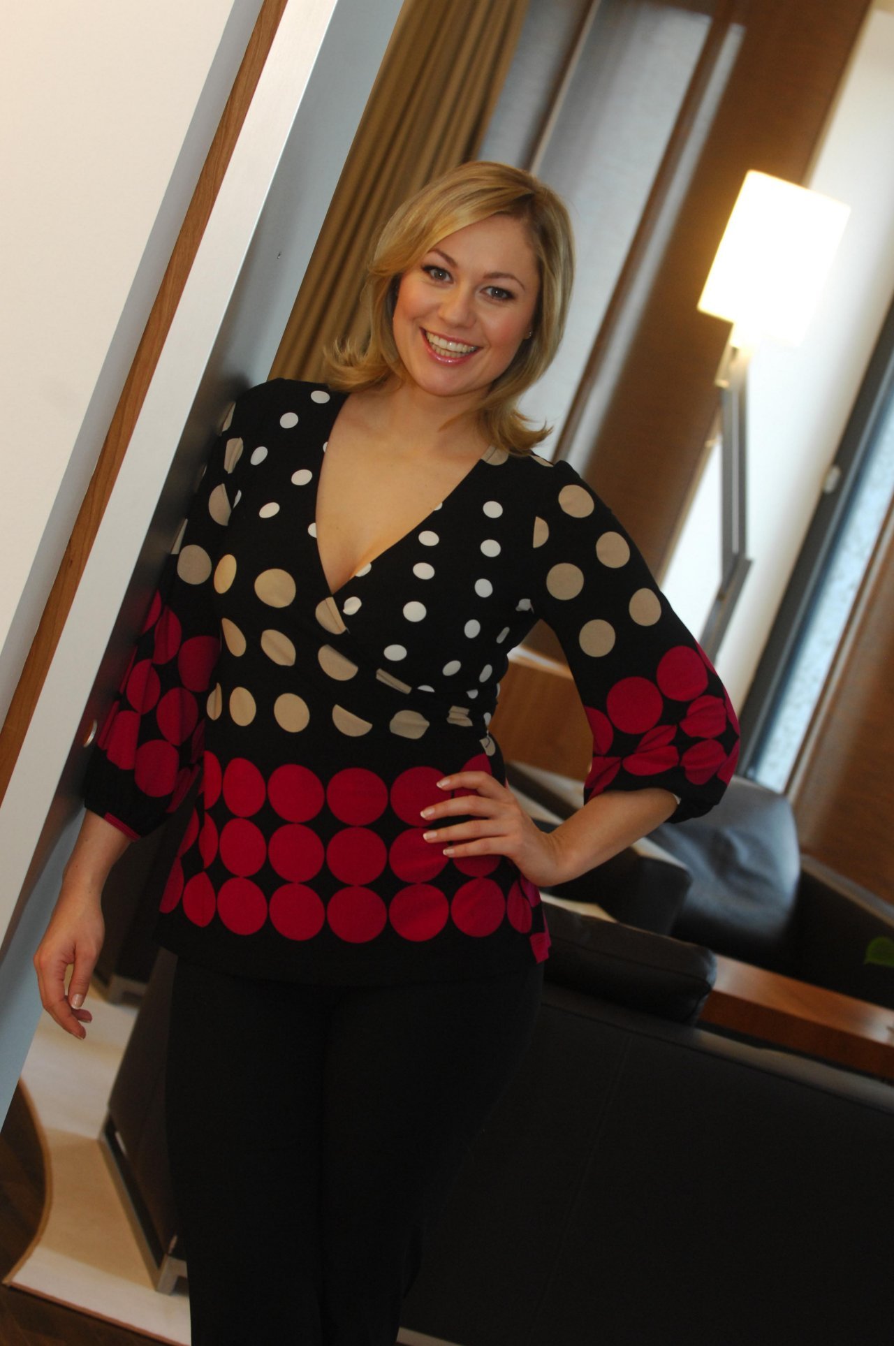 Ruth Moschner wallpapers Ruth Moschner