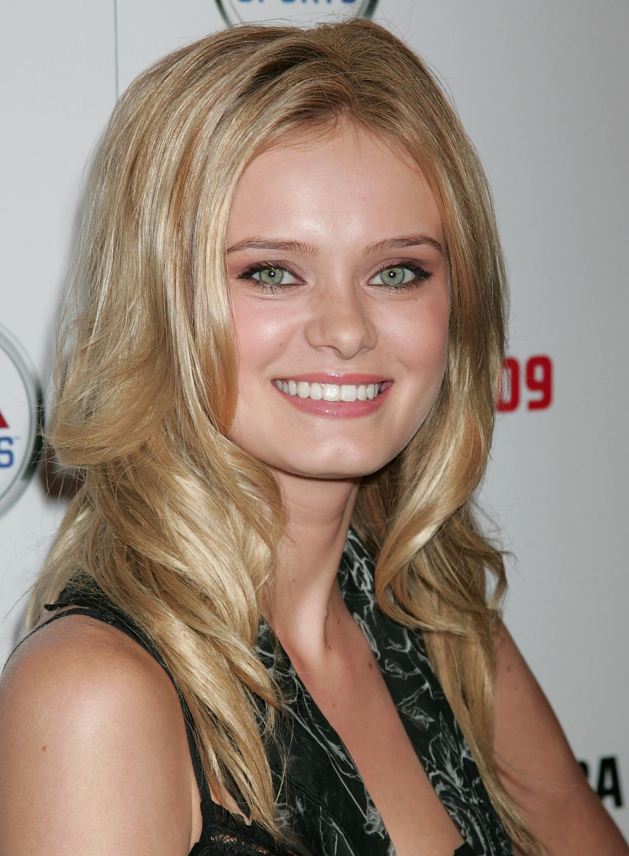 Sara Paxton