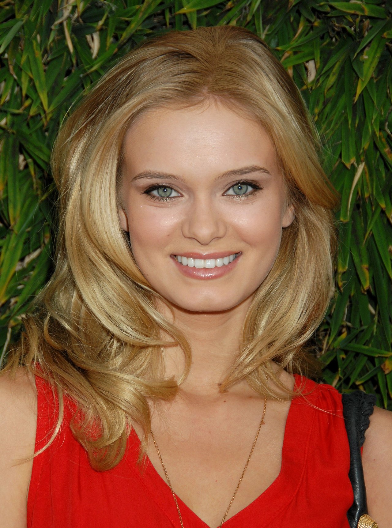 Sara Paxton