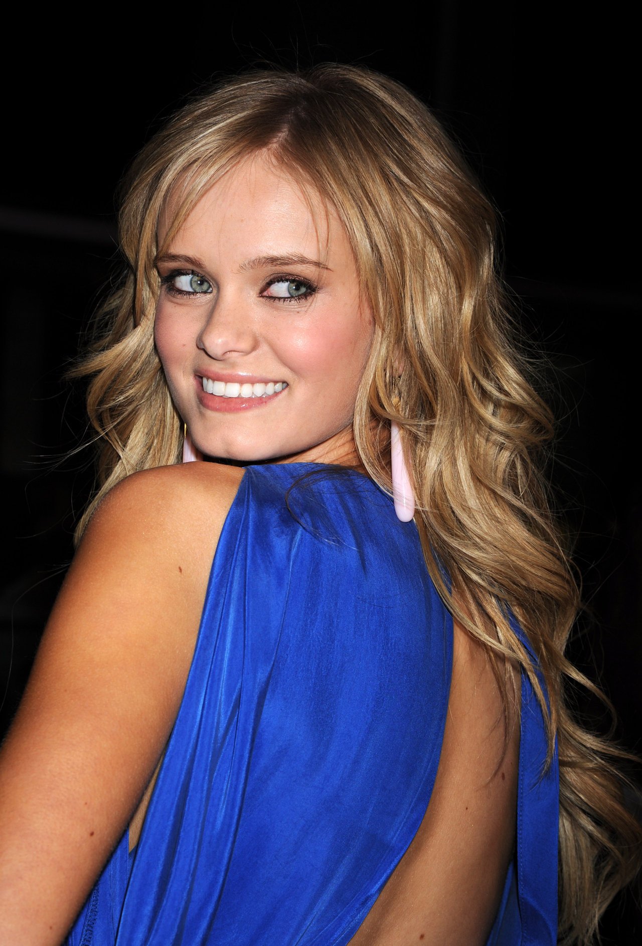 Sara Paxton