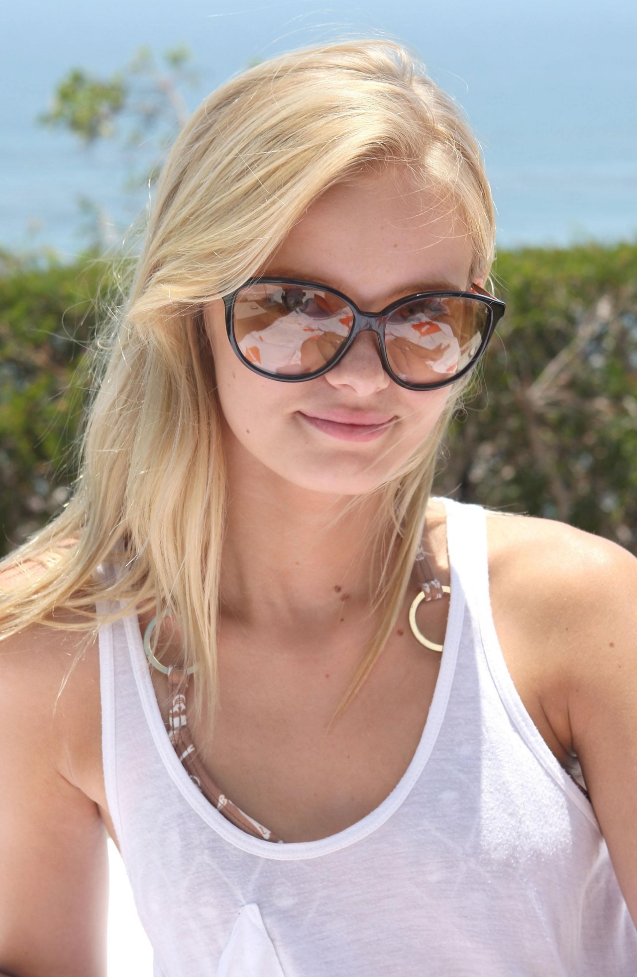 Sara Paxton wallpapers Sara Paxton