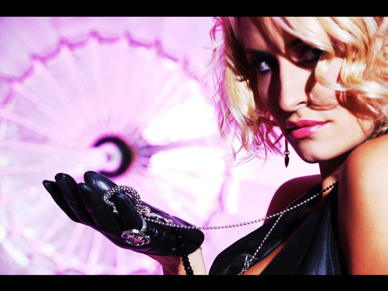 Sarah Connor wallpapers Sarah Connor