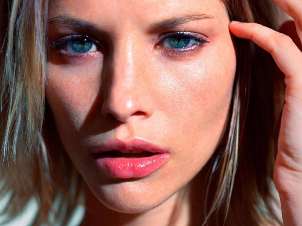 Sienna Guillory wallpapers Sienna Guillory