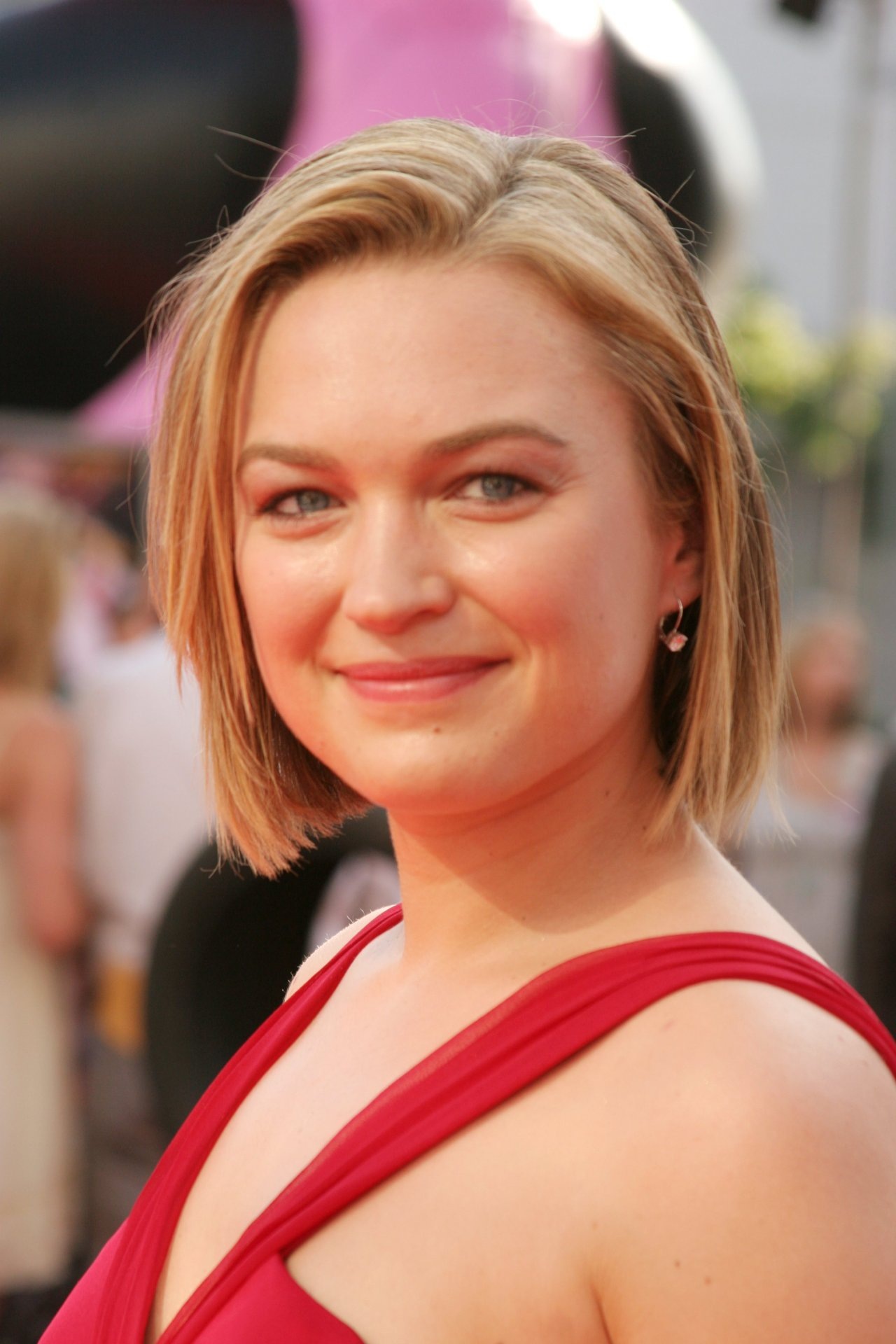 Sophia Myles wallpapers Sophia Myles