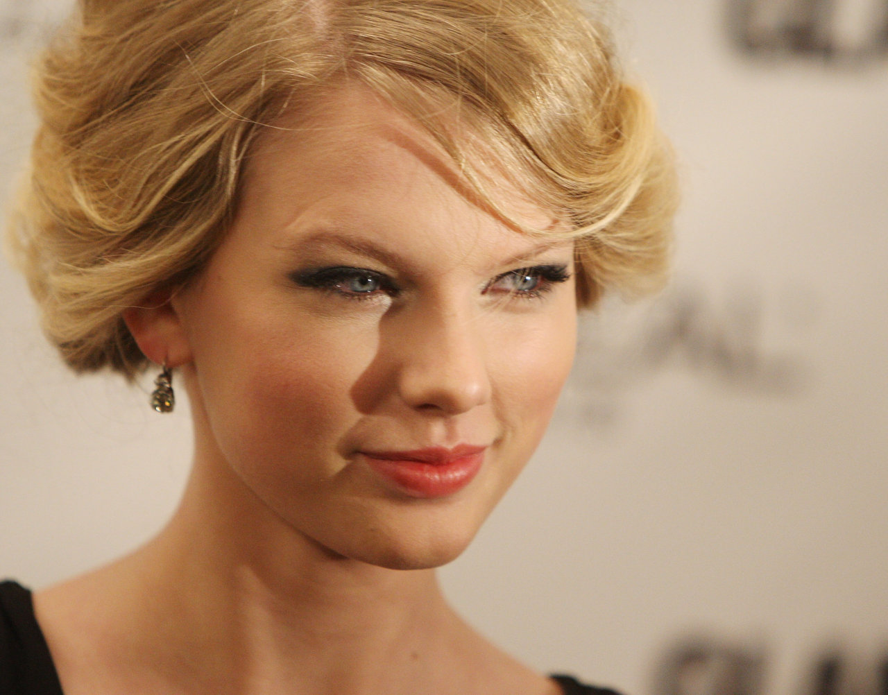 Taylor Swift wallpapers Taylor Swift