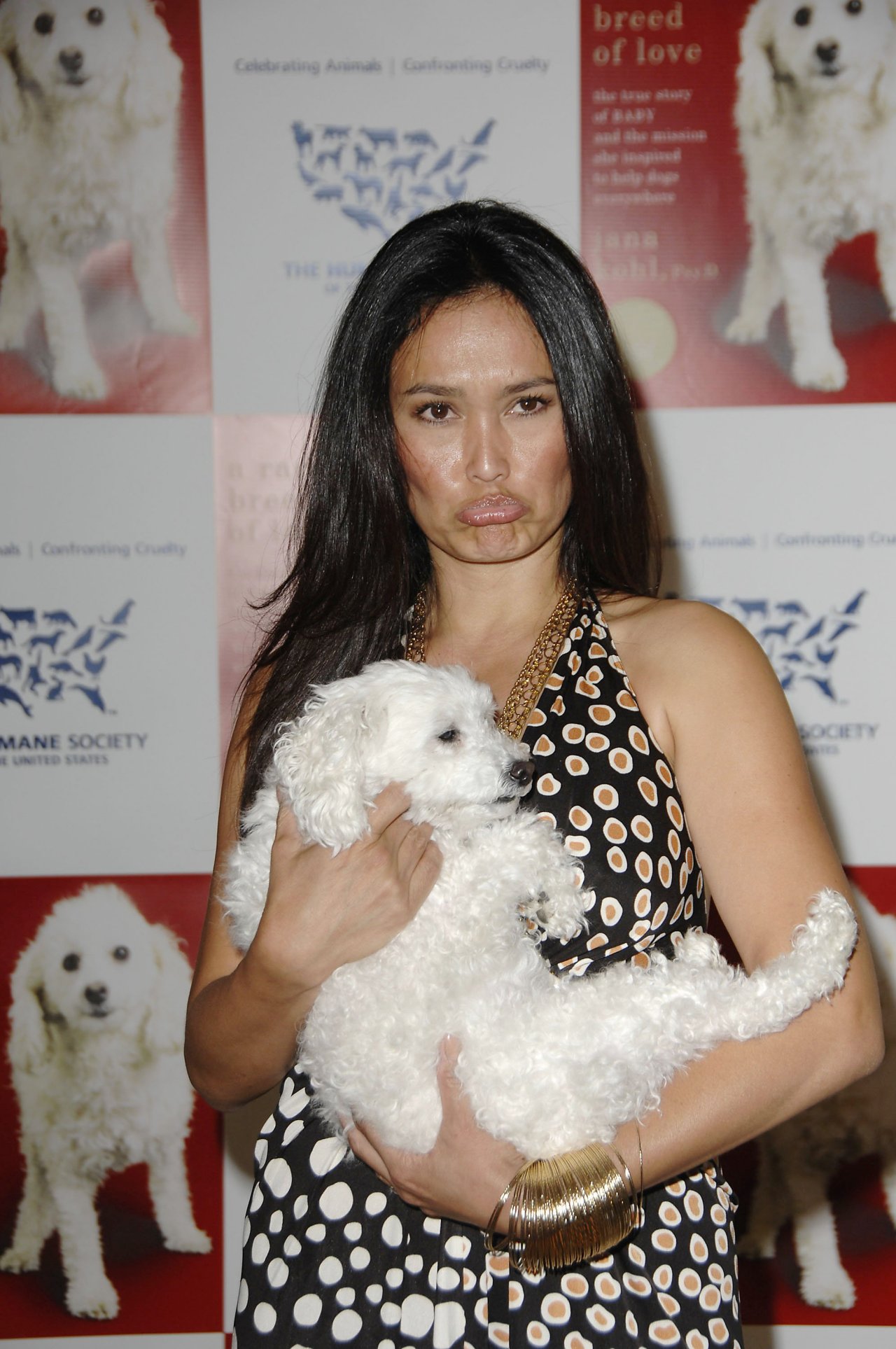 Tia Carrere