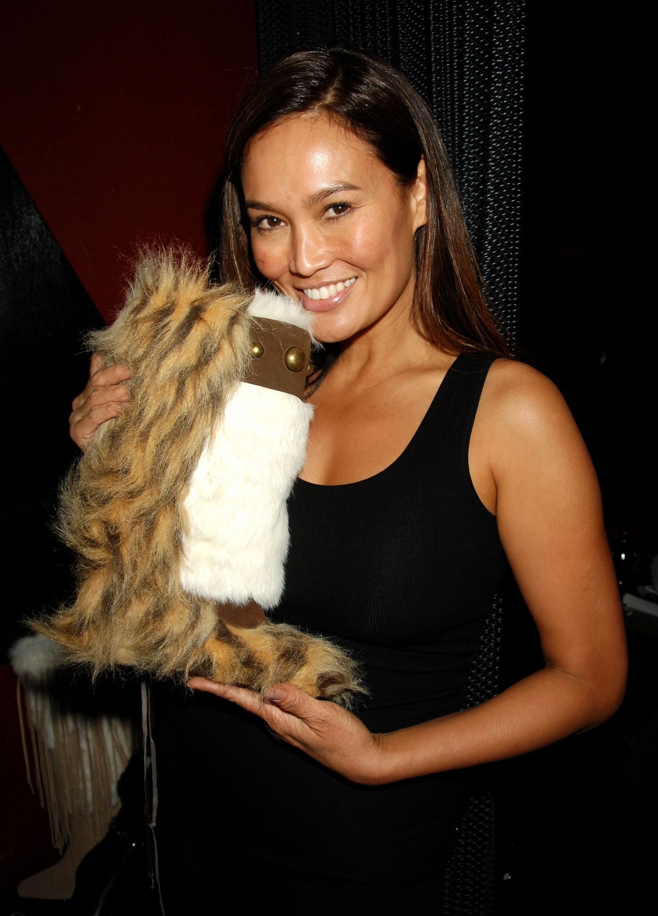 Tia Carrere