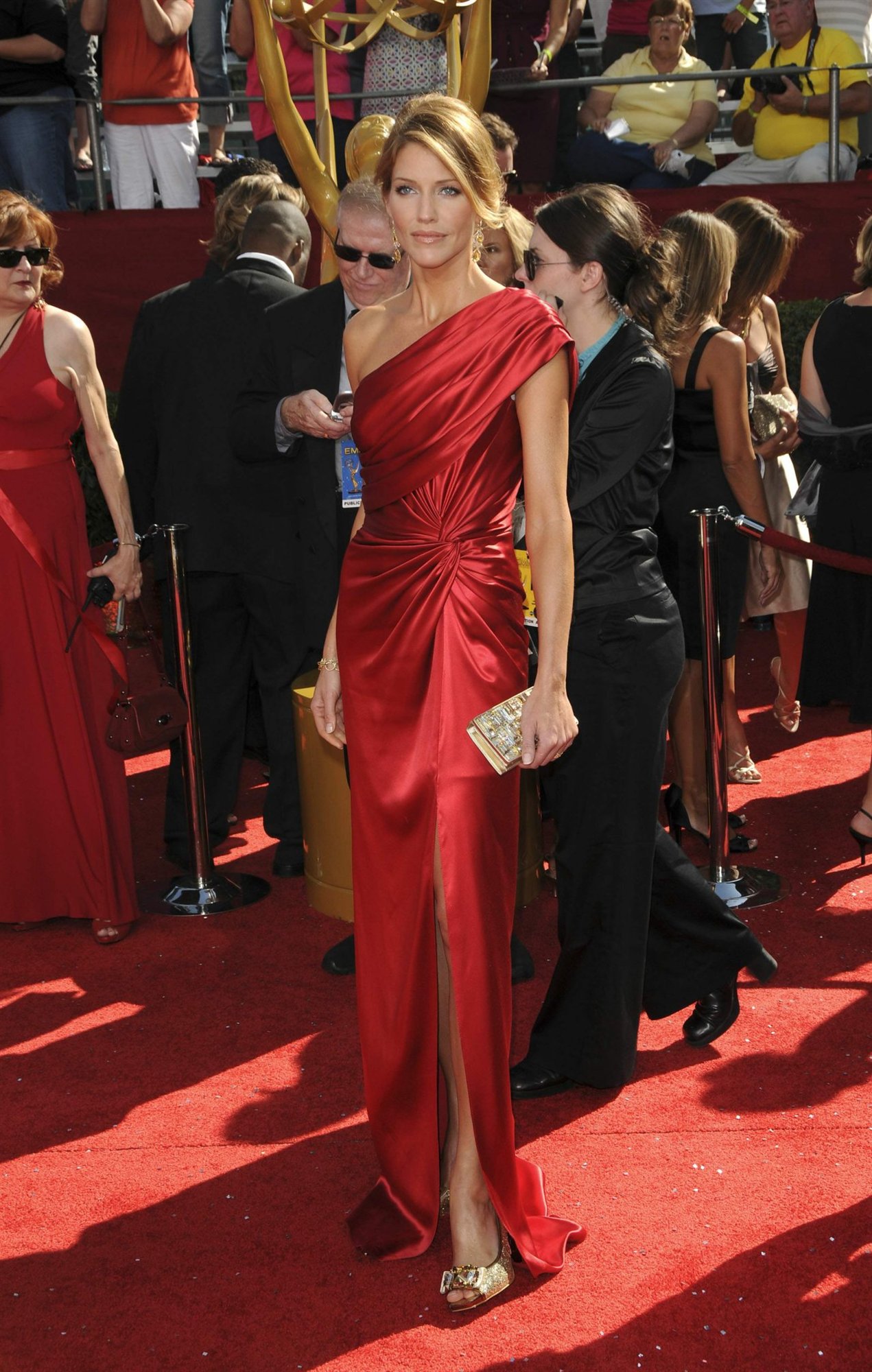 Tricia Helfer wallpapers Tricia Helfer